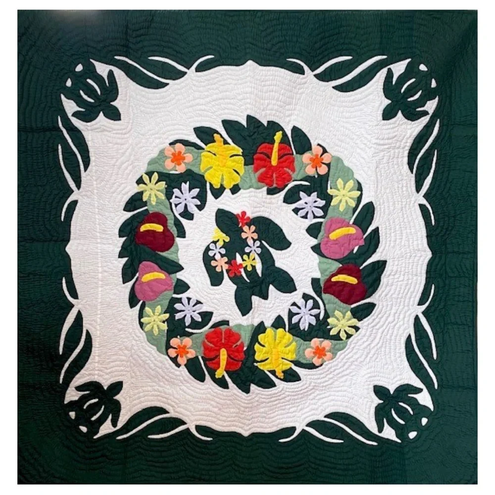 Floral green Hawaiian Quilt